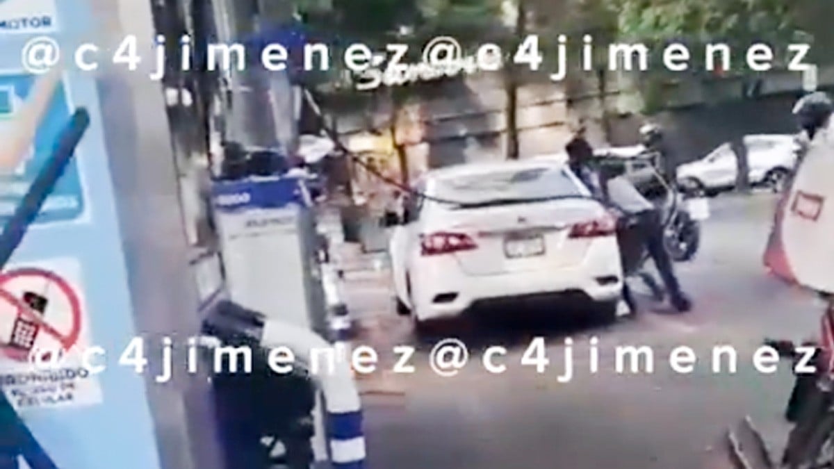 VIDEO Graban asalto en gasolinera, ¡les quitaron millones!
