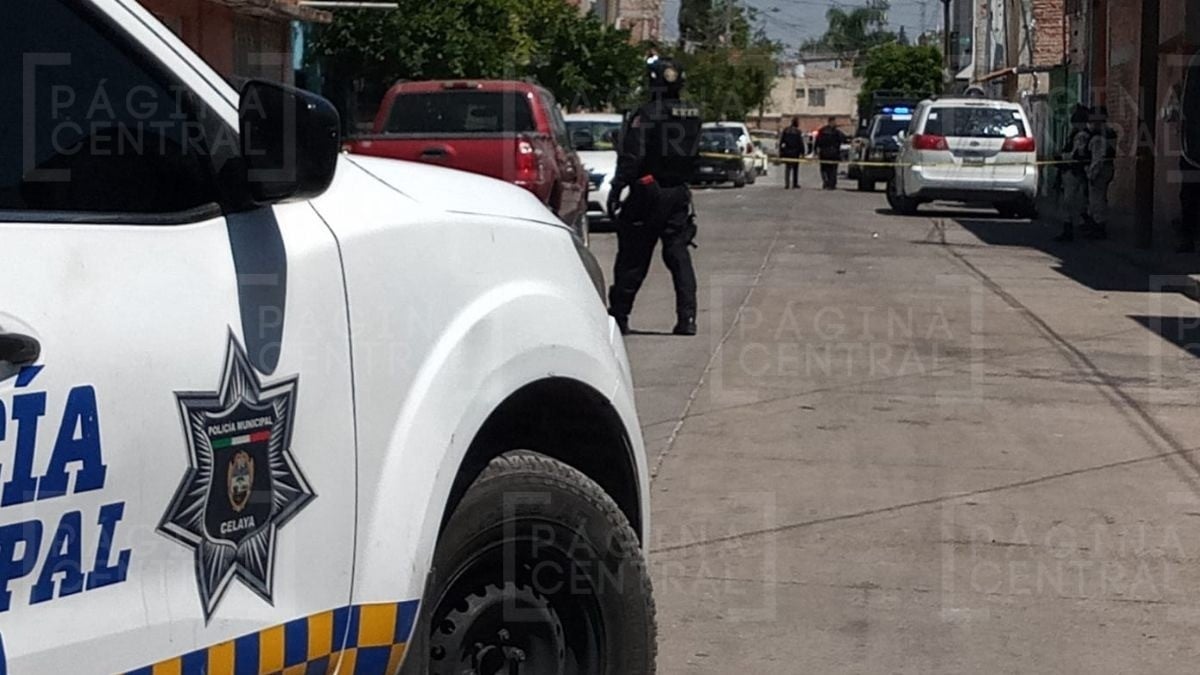 Sicarios tocaron en una casa y cuando una mujer les abrió la mataron a balazos