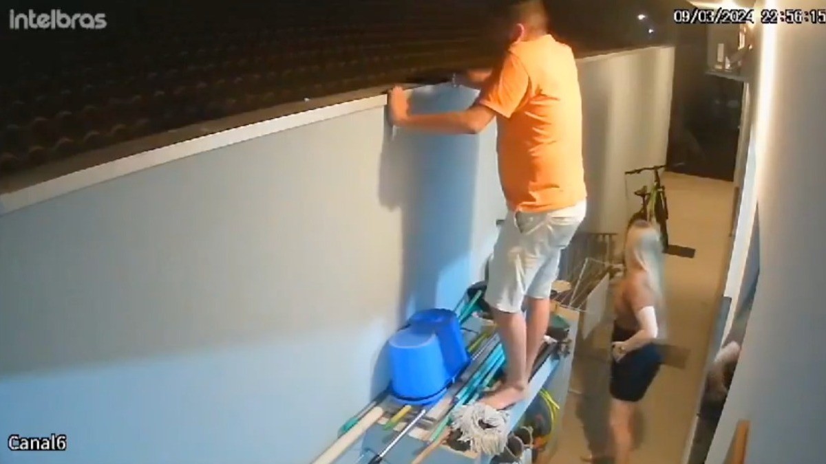 ¡Muere por curioso! Escucha balazos en casa del vecino, se asoma y lo mata bala perdida