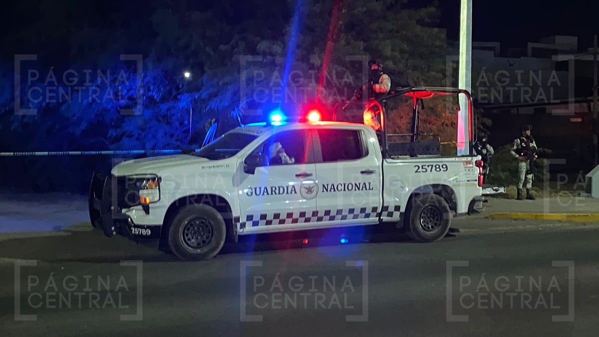 Encuentran cuerpo en el Valtierra, atrás de este negocio de mariscos