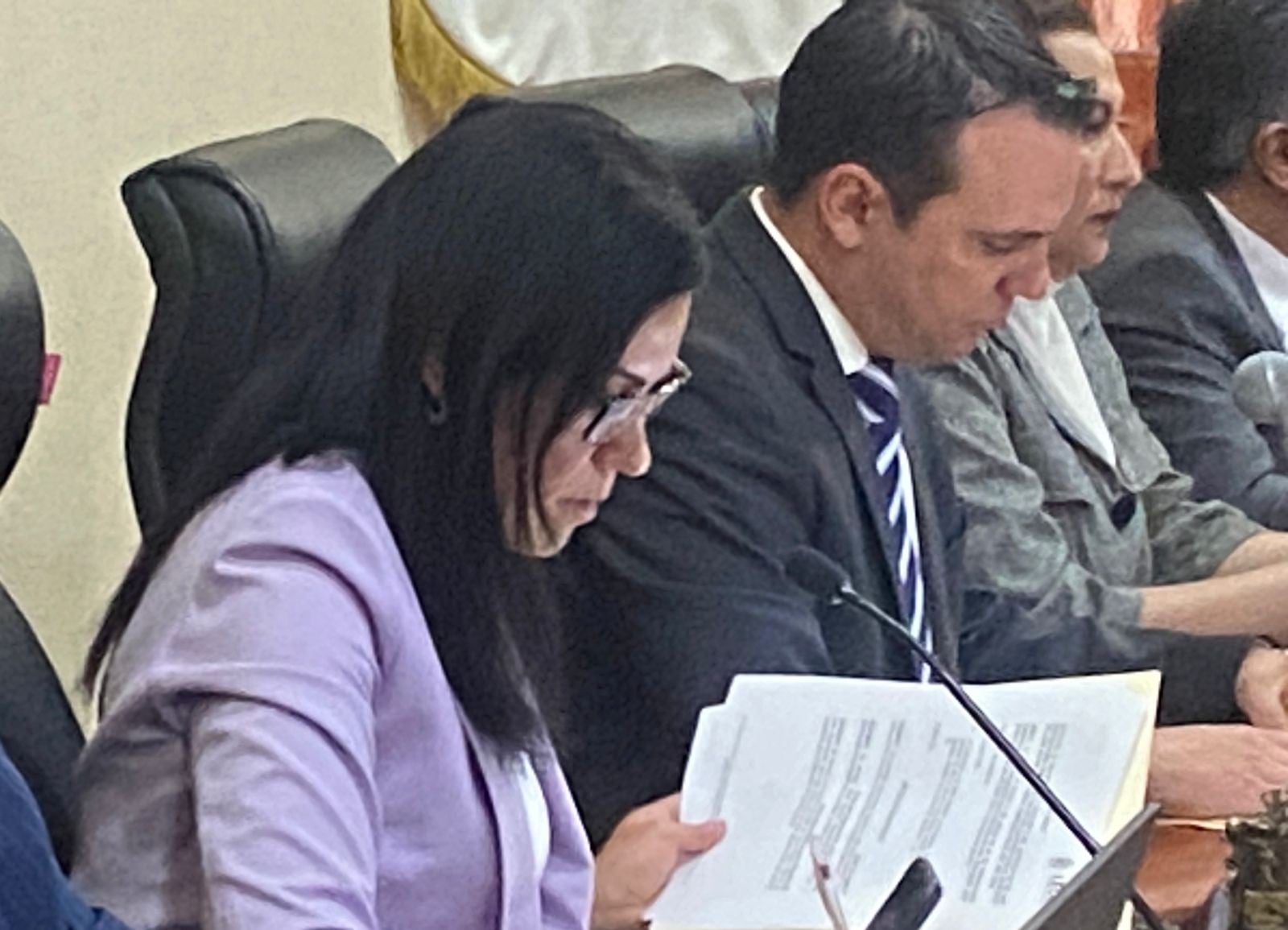 Apoyan autoridades a joven que recibió golpiza afuera del Chabola; van por denuncia penal