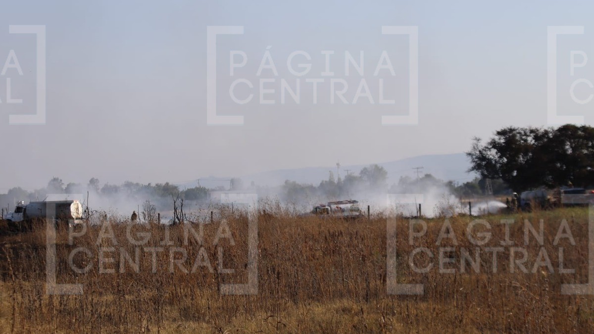 Nerviosismo por incendio en fábrica de tubos de Silao