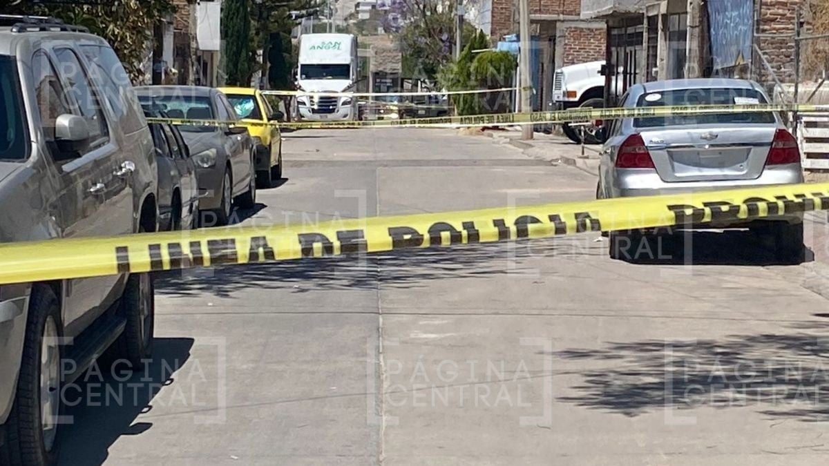 Fernando iba caminando por la calle cuando lo balearon en El Potrero; está muy grave