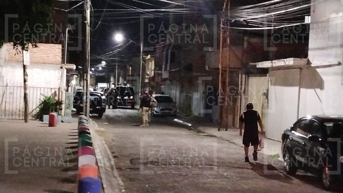 Los raptan de madrugada y los hallan con huellas de violencia; uno sería dueño de un bar