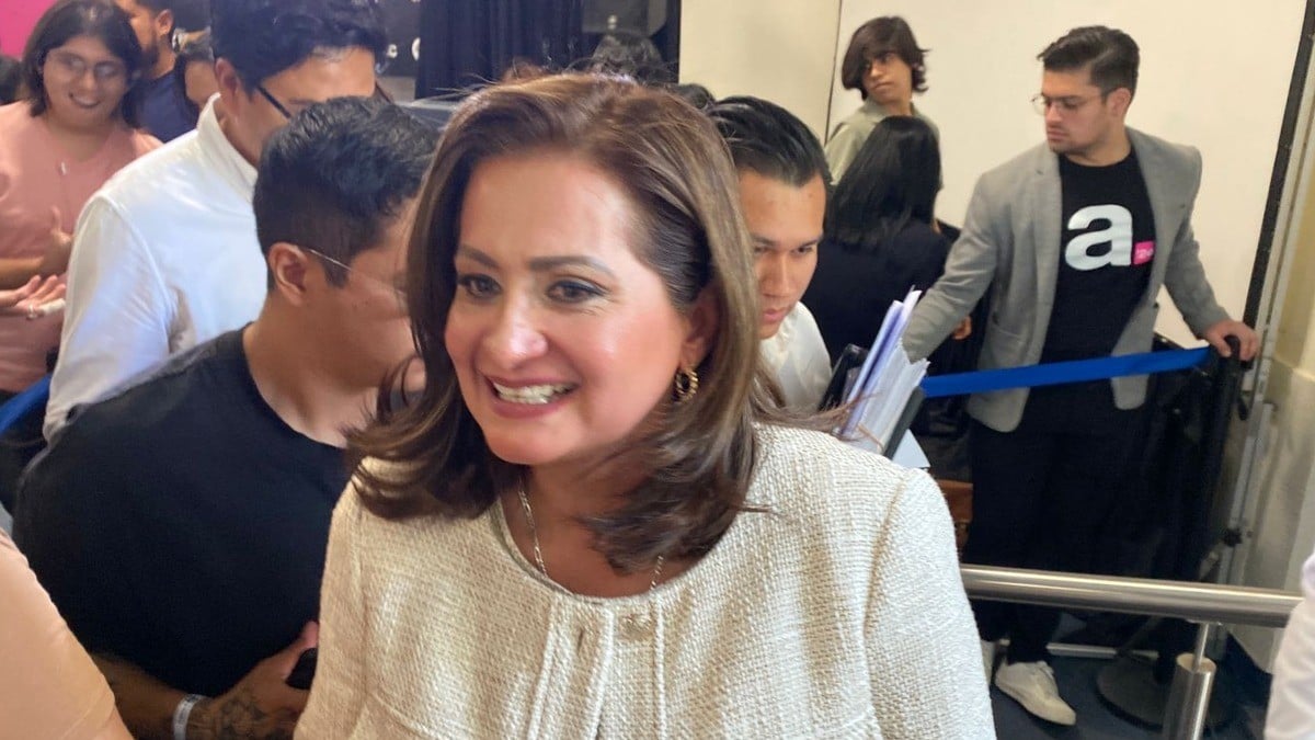 Expone Alma Alcaraz 'partida secreta' del gobernador destinada a estudiantes