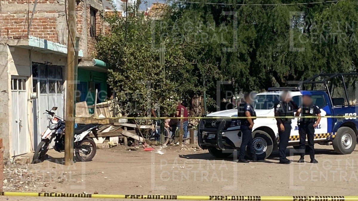 ¡Corrió para pedir ayuda! Atacan a balazos a hombre en la colonia El Carmen