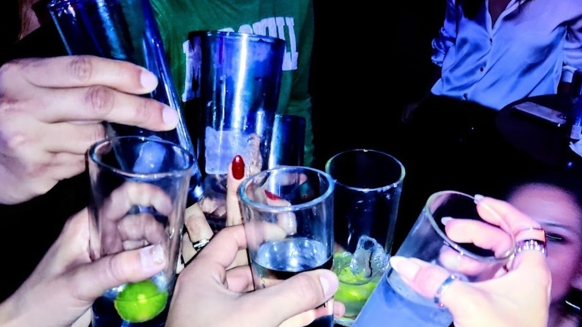 Estos son los bares clandestinos clausurados en León. ¡Clientes entraban con una clave!