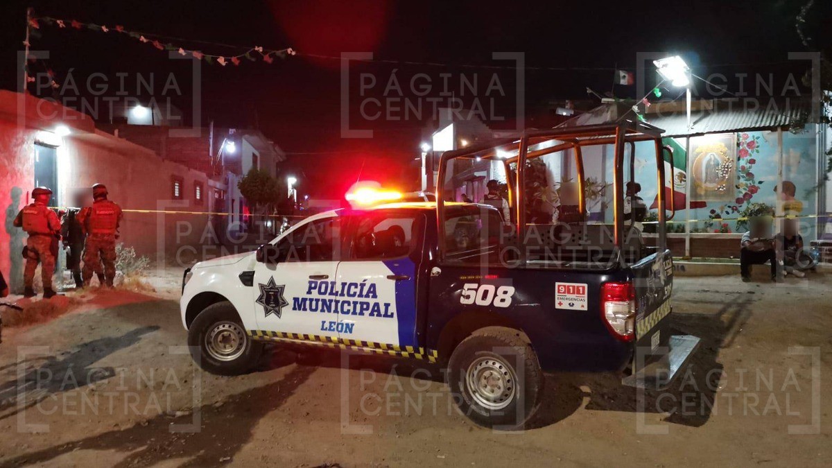 Llegan de noche a su casa y entran a la fuerza para matarlo en colonia Sangre de Cristo