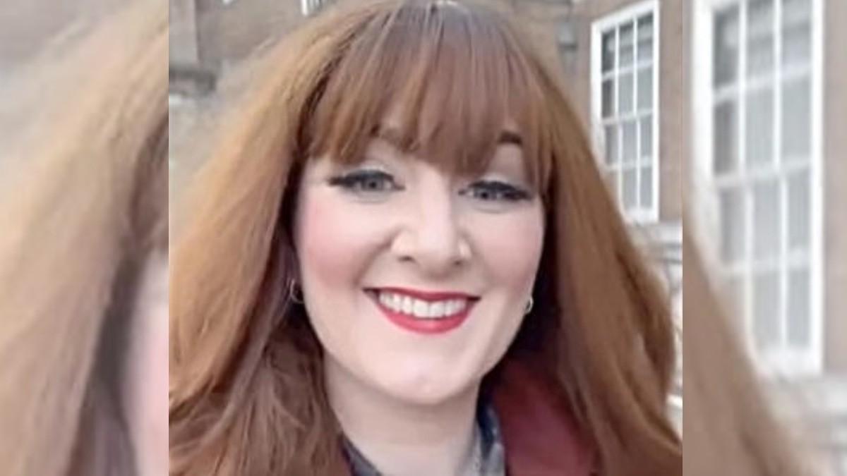 Mujer se lleva susto al despertar con un desconocido en su habitación de hotel