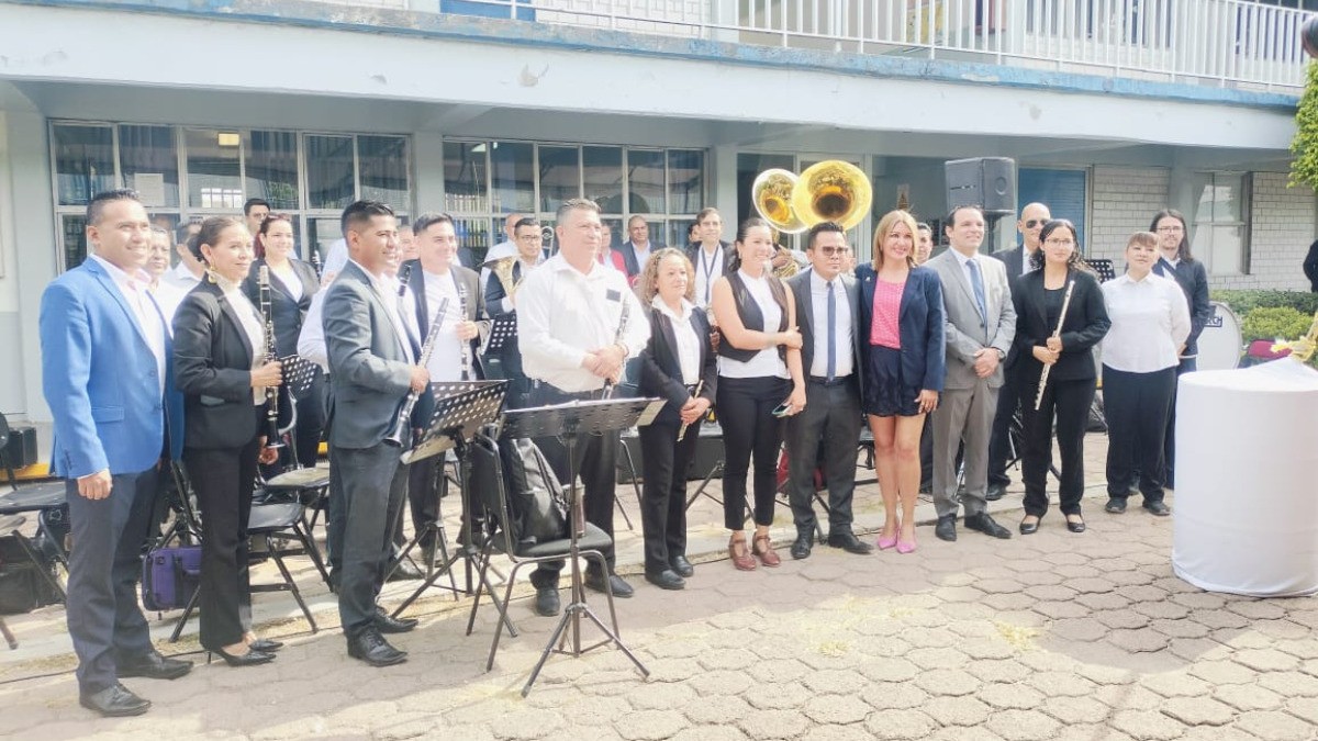 El CBTIS 225 ya tiene escrituras 38 años después