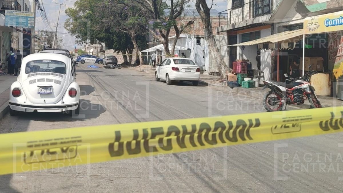 Muere Yolanda al ser atropellada por una motocicleta en Ciudad Satélite