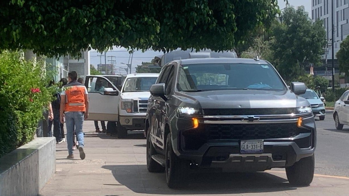 Se registra segundo día de caos tras juntar evento de Apimex y Mentefactura