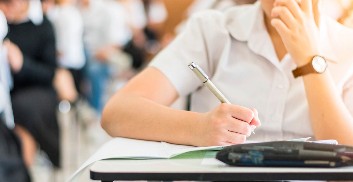 Niño se arroja desde un segundo piso, quería evitar el regaño por sus malas calificaciones