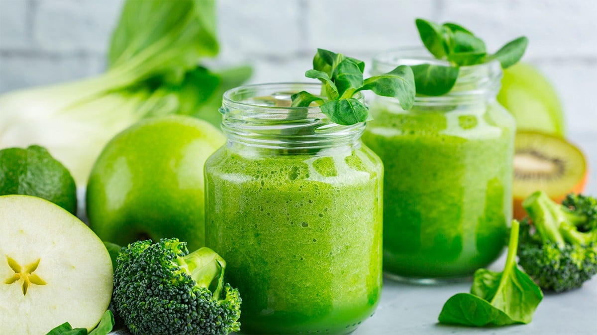 ¿Tomas jugo verde a diario? ¡Cuidado! Está asociado a esta enfermedad