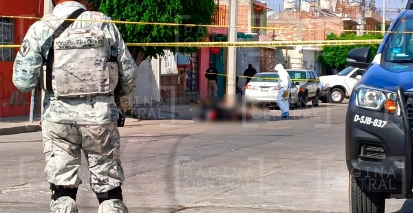 Asesinan a ‘El Sombra’ cuando iba con sus amigos en la colonia La Piscina 3.5 Km