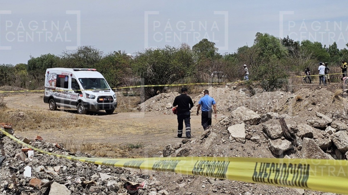 Encuentran dos cuerpos en un banco de tierra en la comunidad Villas Romero