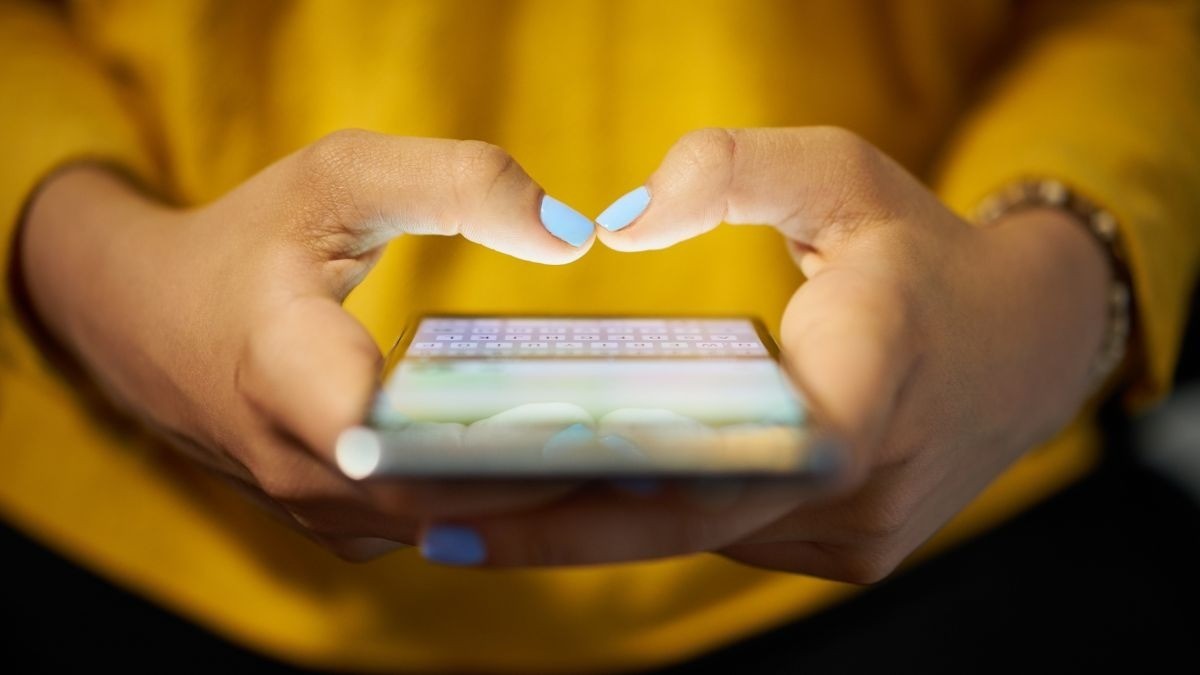 ¿Tus hijos tienen smartphone y cuenta de redes sociales?