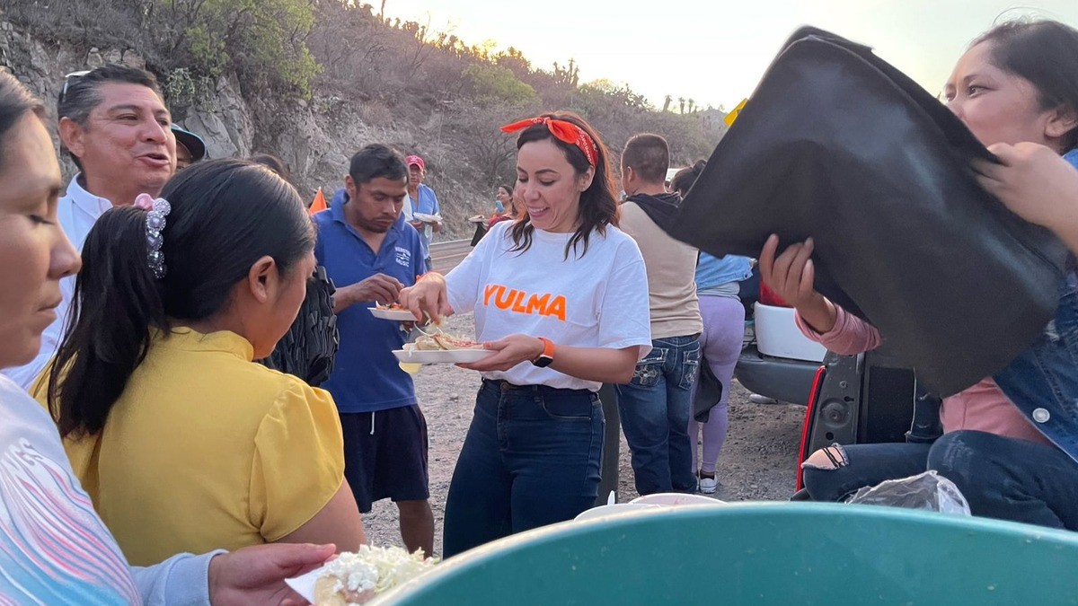 Yulma Rocha en el noreste promete crear instancia de apoyo a los adultos mayores