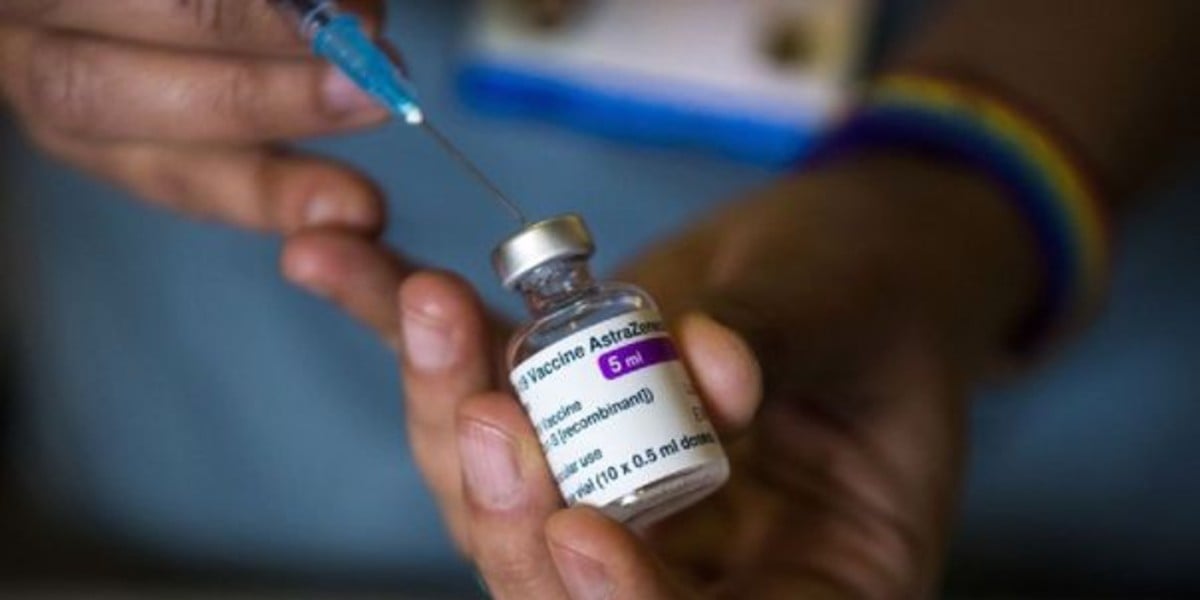 Dejarán de vender vacuna contra el covid-19 de AstraZeneca