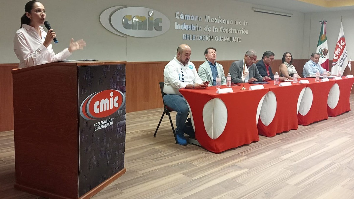 Va Libia por modernización carretera en Guanajuato