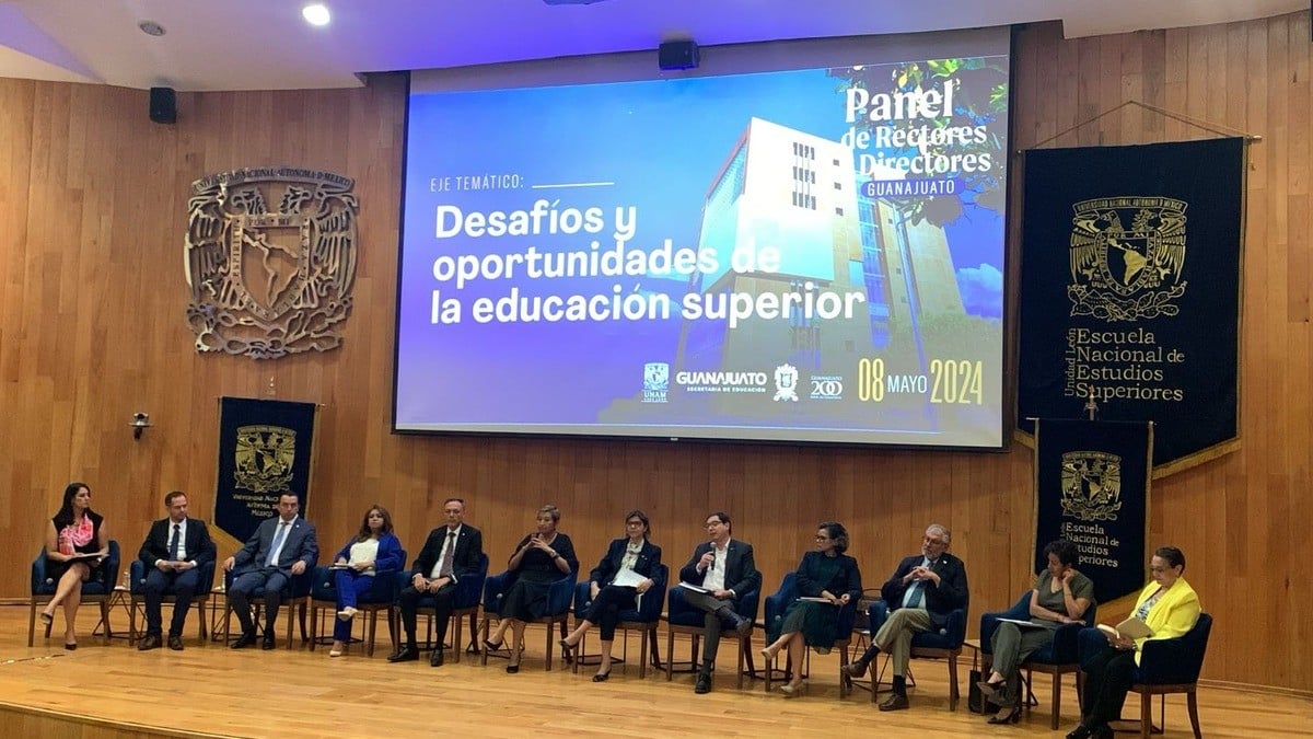 Analizan líderes académicos los desafíos de la educación superior