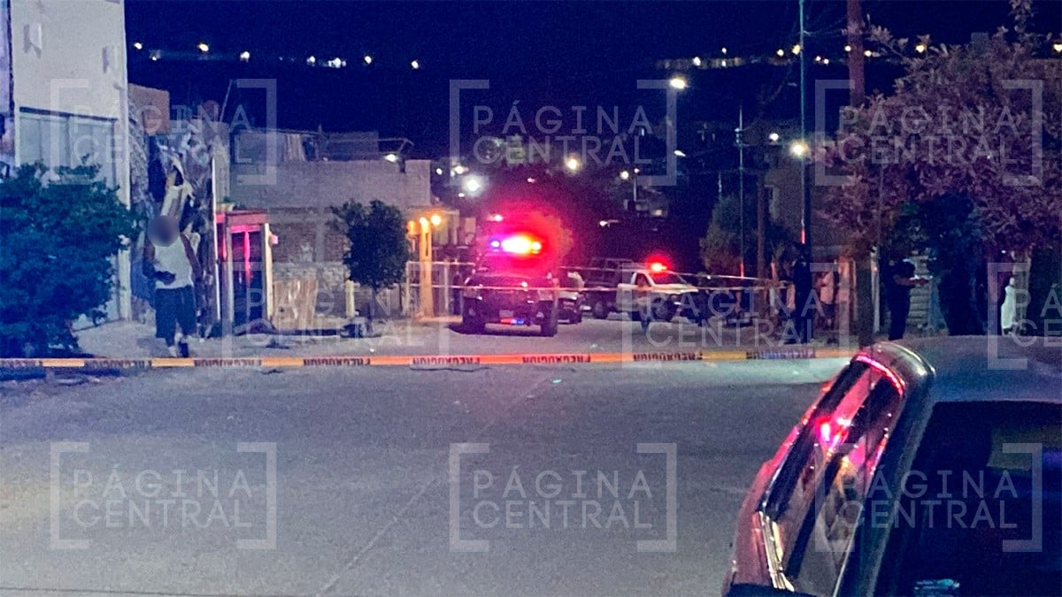 Asesinan a un hombre en la cochera de su casa en la colonia Joyas de Castilla