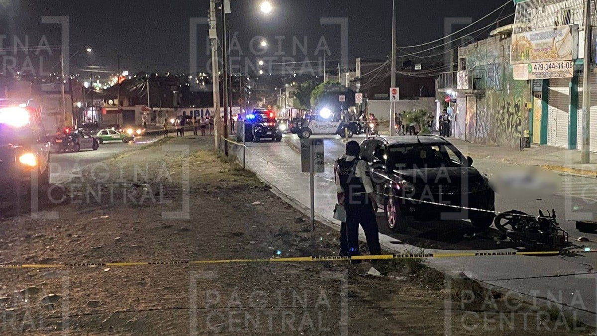 Motociclista muere tras impactarse contra una camioneta en Las Joyas