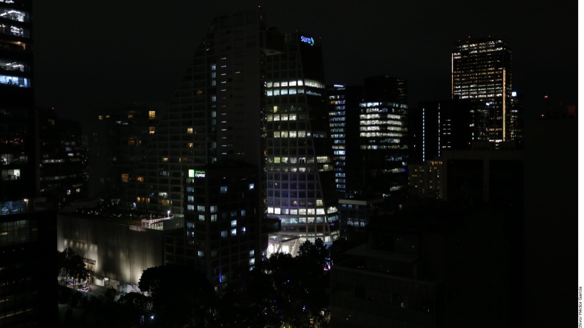 Cuestan apagones 200 mdd por hora