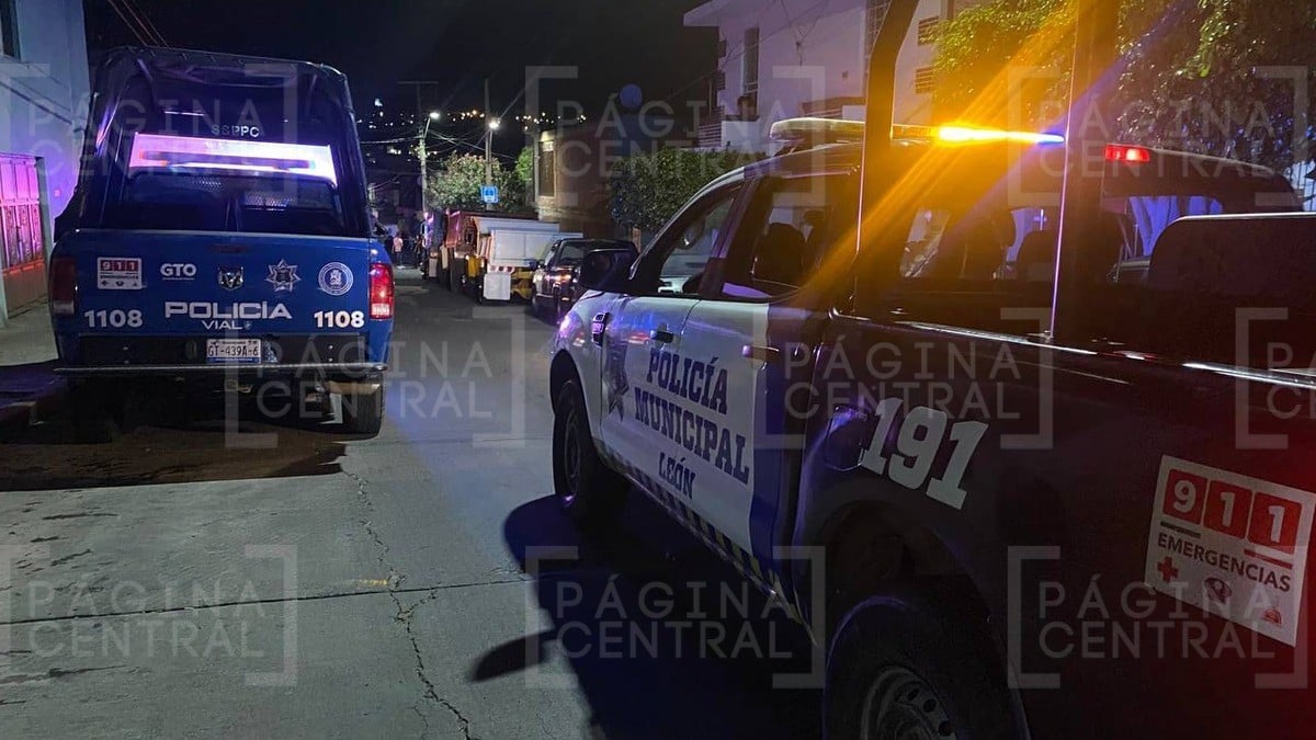 Balean a jovencita embarazada cuando salía de su casa en Piletas