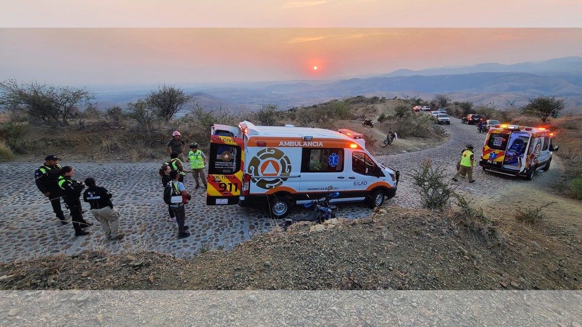 Tragedia en Cerro del Cubilete: Una mujer muerta y dos heridos al desbarrancarse auto
