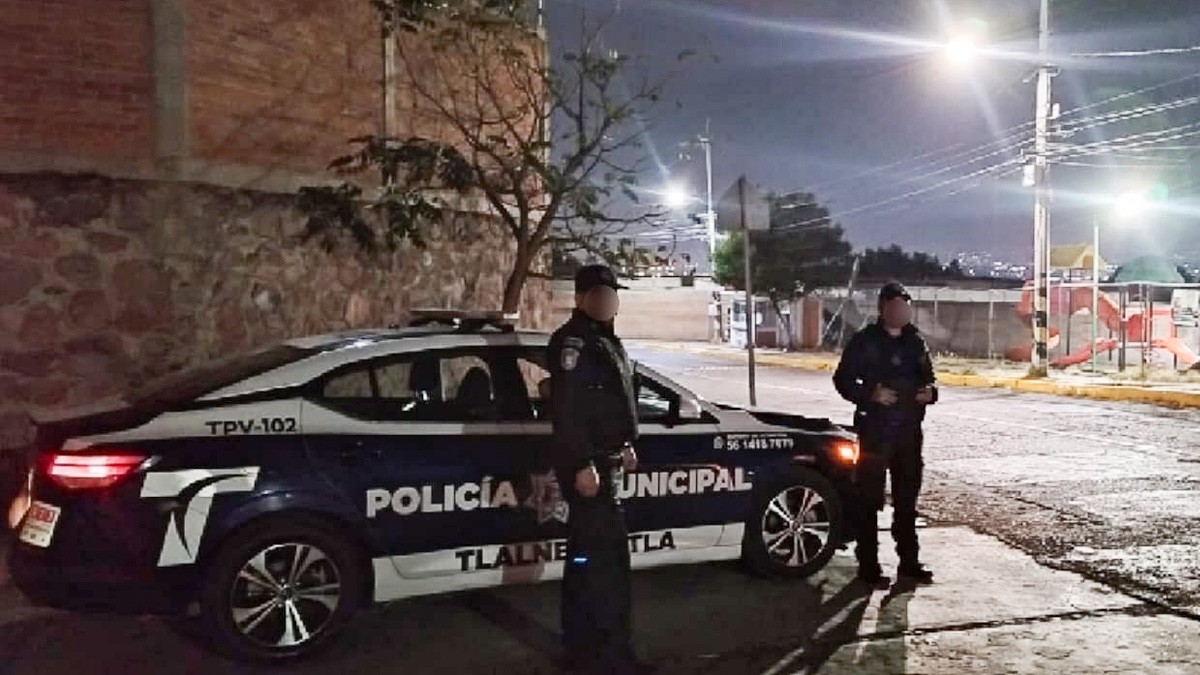Tras persecución, detienen a tres jóvenes que fingían ser policías en una patrulla falsa