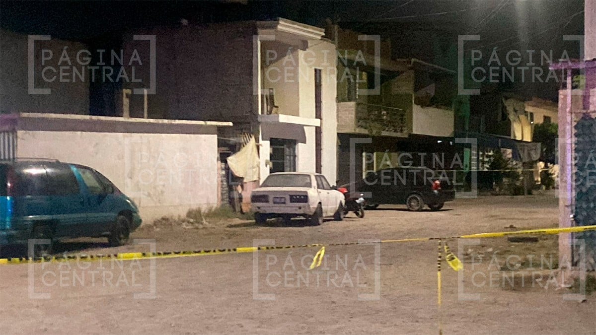 Balean a cuatro personas en Los Pinos, una de ellas falleció cuando recibía atención médica