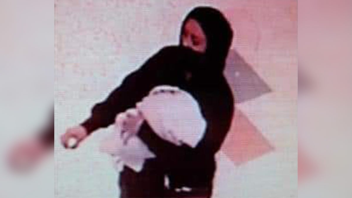 Mujer roba a bebé de 3 semanas en el súper; ¡ya hasta tenía el cuarto pintado y decorado!