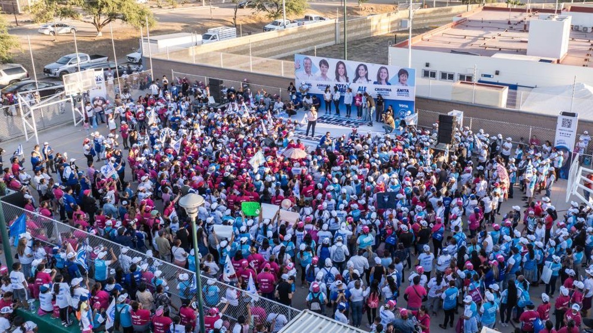 Promete Libia Dennise más FSPE para León