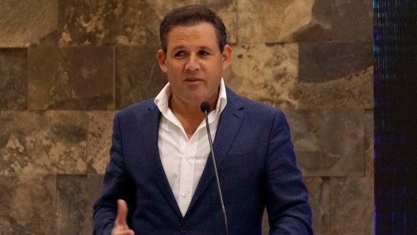 Battaglia pide a la SE presentar pruebas de la competencia desleal del calzado chino