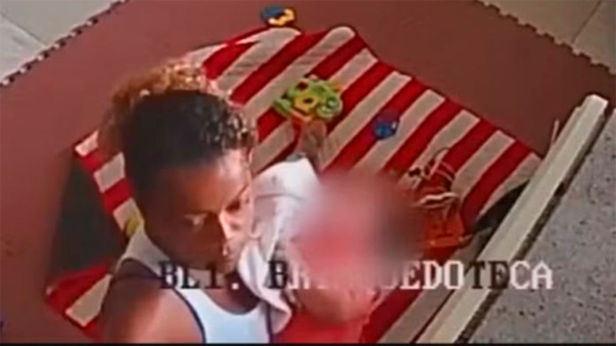 Detienen a niñera por maltratar al bebé de ocho meses que tenía que cuidar