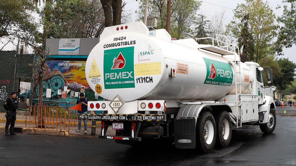 Dan a Pemex más de lo que aporta