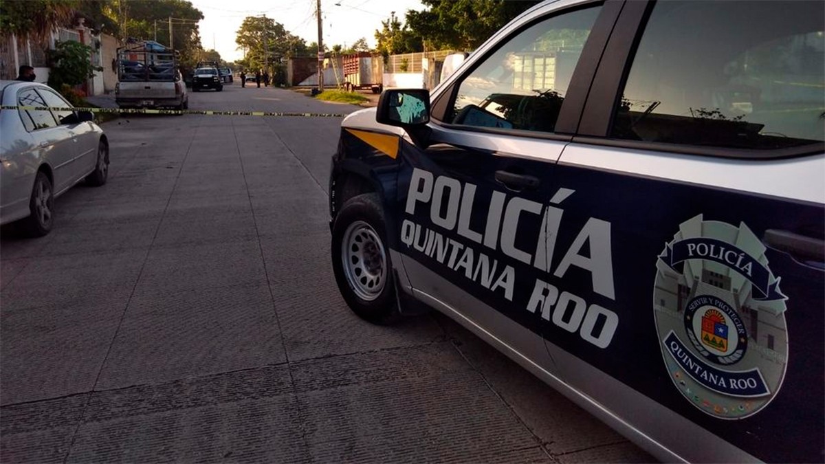 ‘Levantan’ taxi ejecutivo con 6 turistas brasileños en Cancún