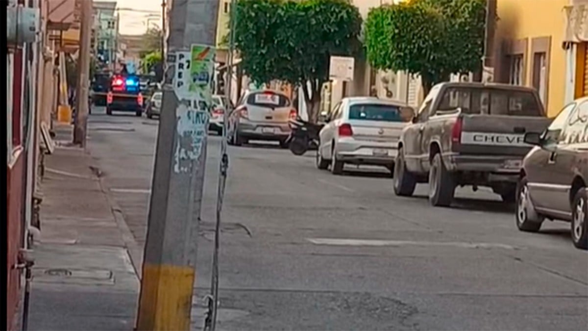 Asesinan a papá de candidato de Morena en Tarimoro cuando colgaba mantas de promoción