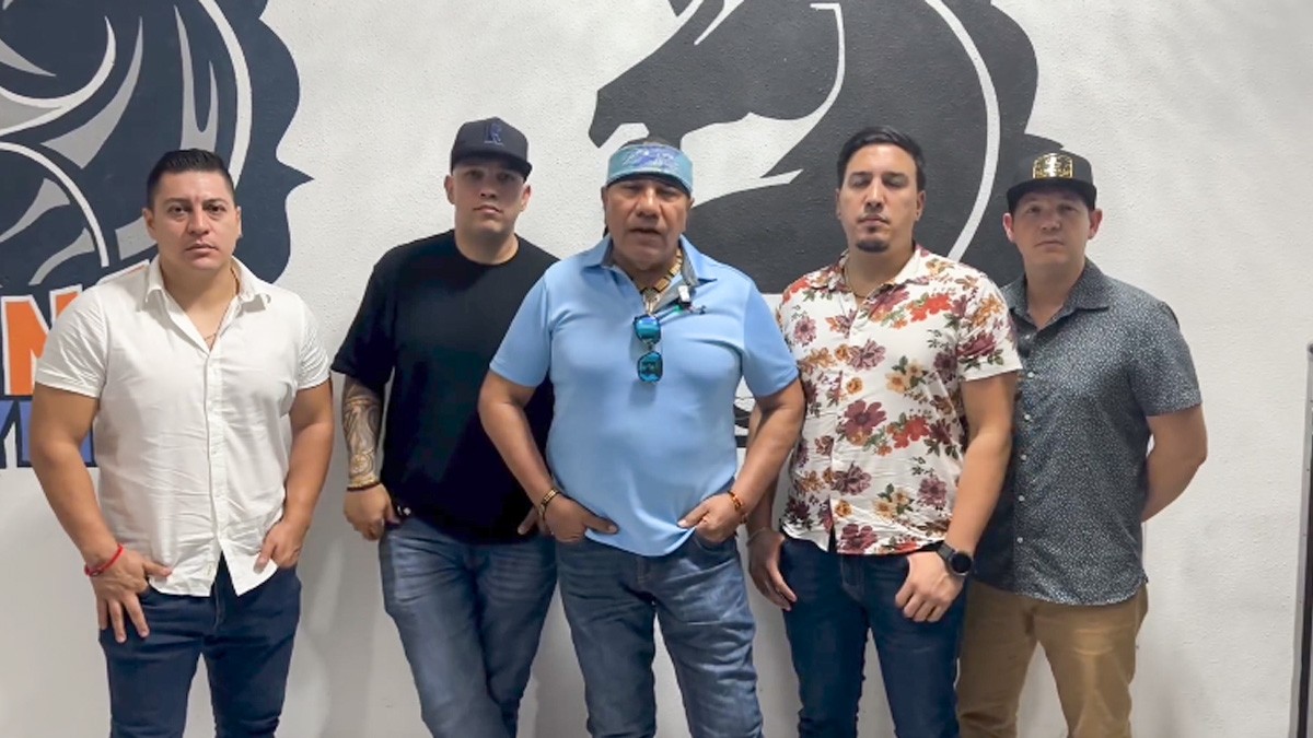 VIDEO Bronco iba a tocar en el templete que se cayó en el mitin de MC; “estamos bien”