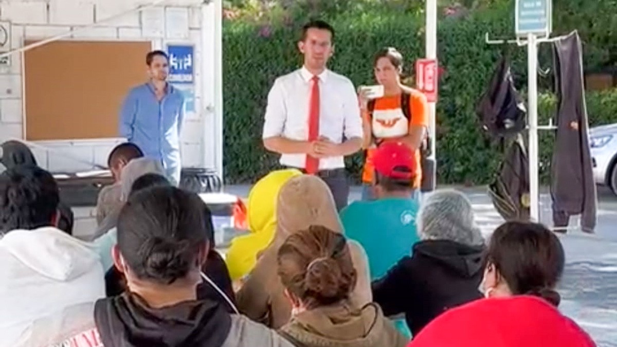 Juan Pablo Delgado visita empresa agrícola en último día de campaña en León