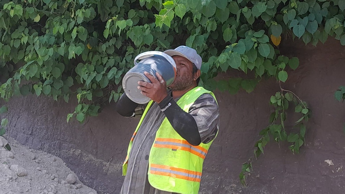Estos trabajadores son los que sufren las peores consecuencias del calor extremo