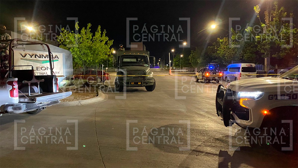 Sicarios siguen a 2 que salían del Cereso; corren a caseta para huir, pero matan a guardia