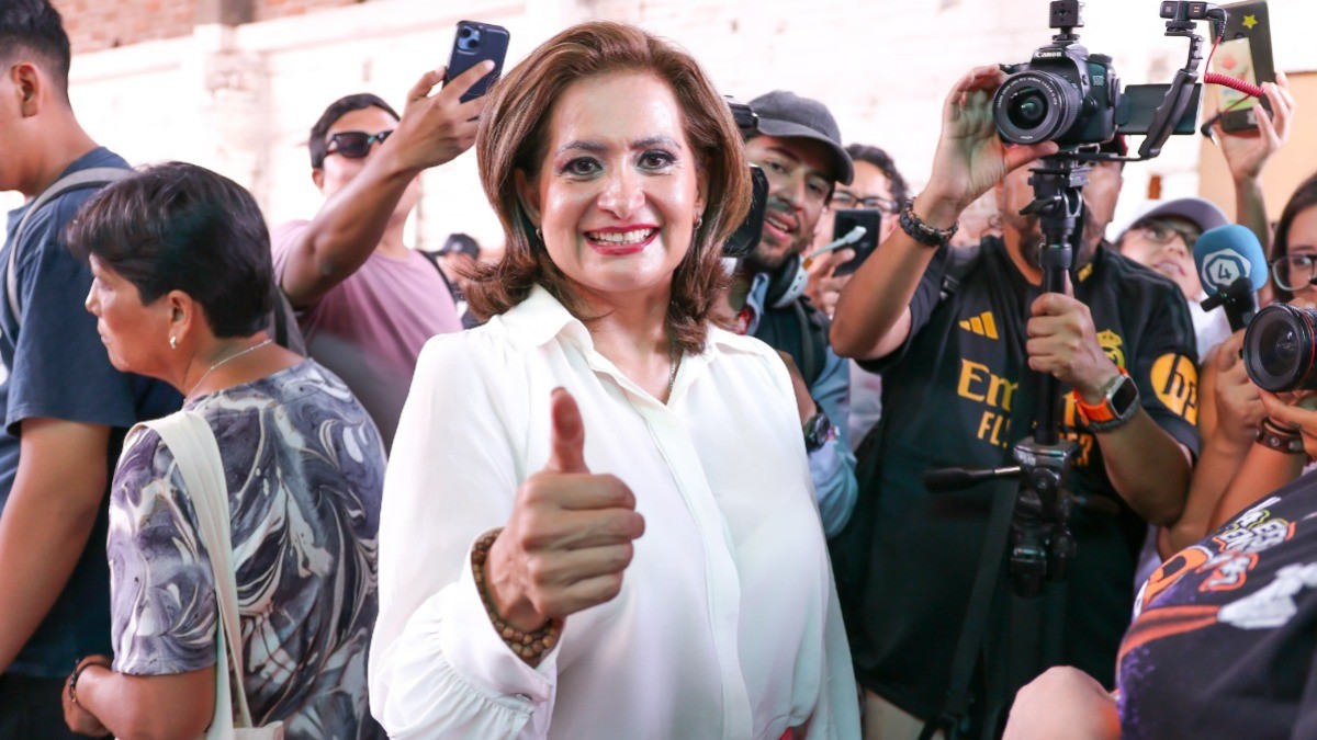 VIDEO Acusa Alma Alcaraz al PAN de enviar a policías a retirar las casillas