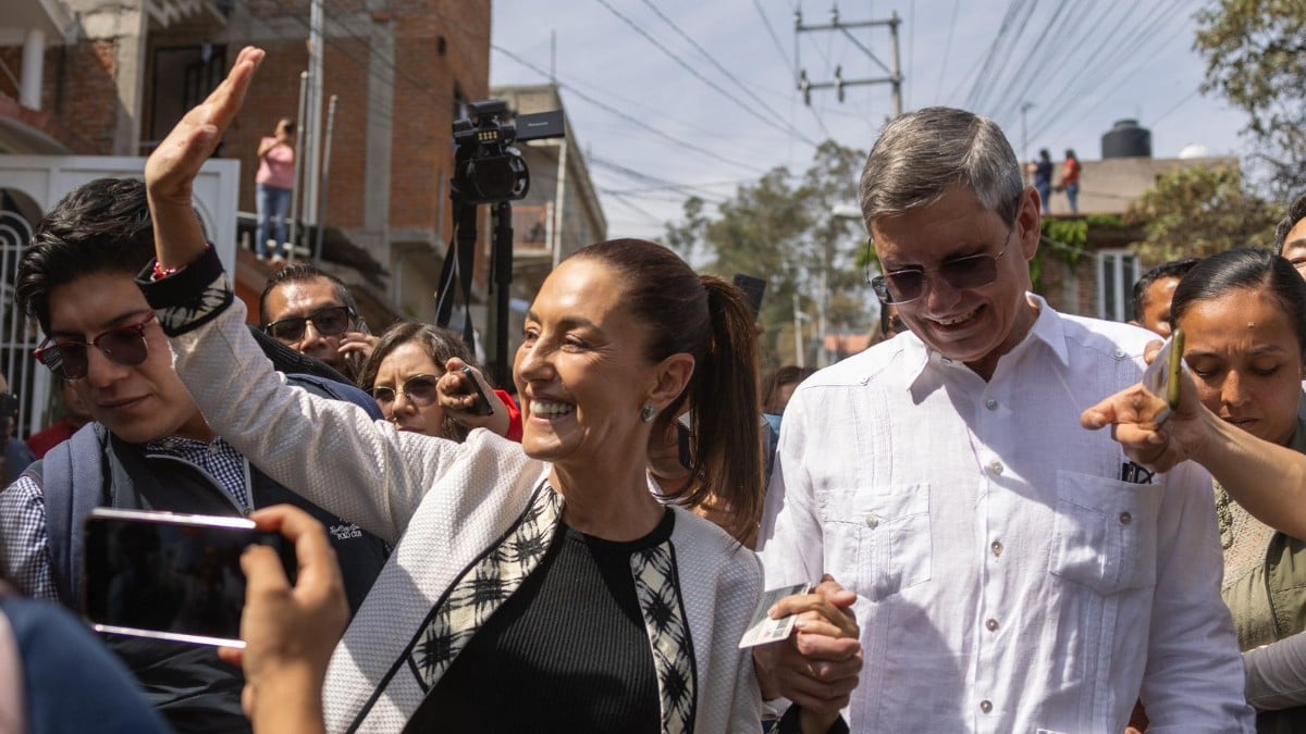 VIDEO Se viraliza reacción del esposo de Claudia Sheinbaum al enterarse de la victoria