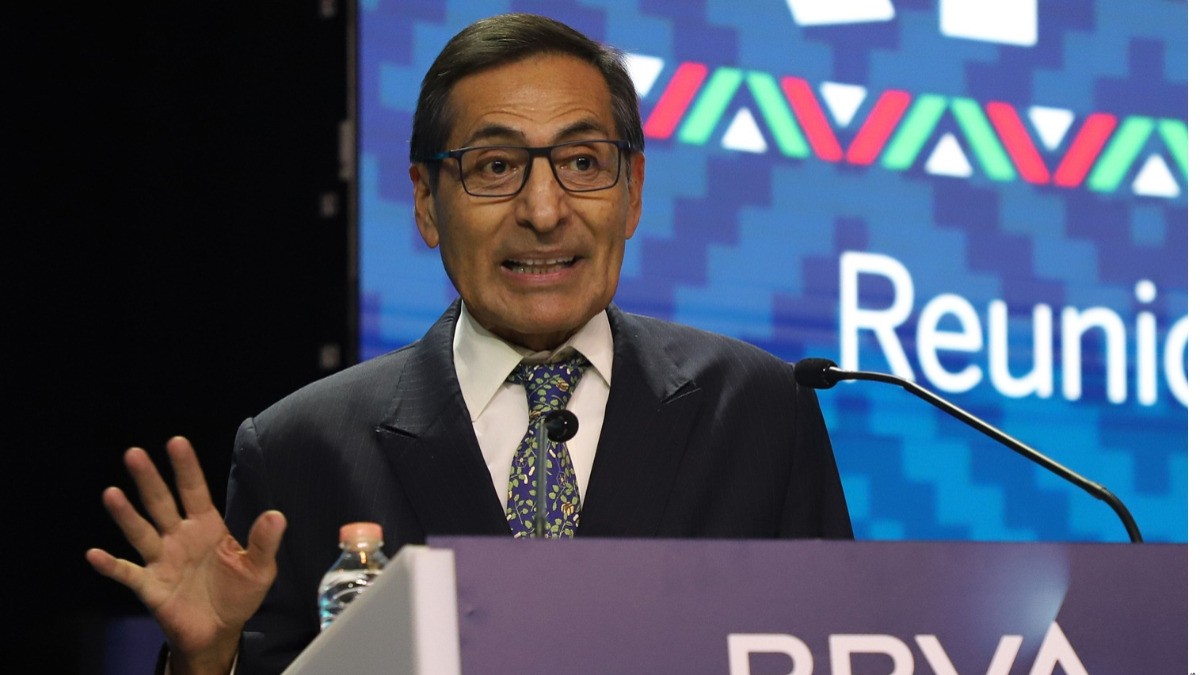 Ramírez de la O intenta calmar mercados y promete disciplina financiera y reducir deuda