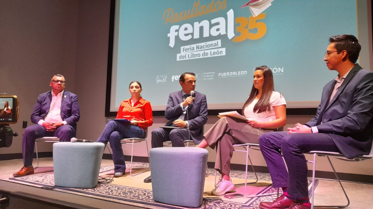 ¡Fenal, un éxito! Acuden más de 104 mil personas y 9 de cada 10 compran al menos un libro