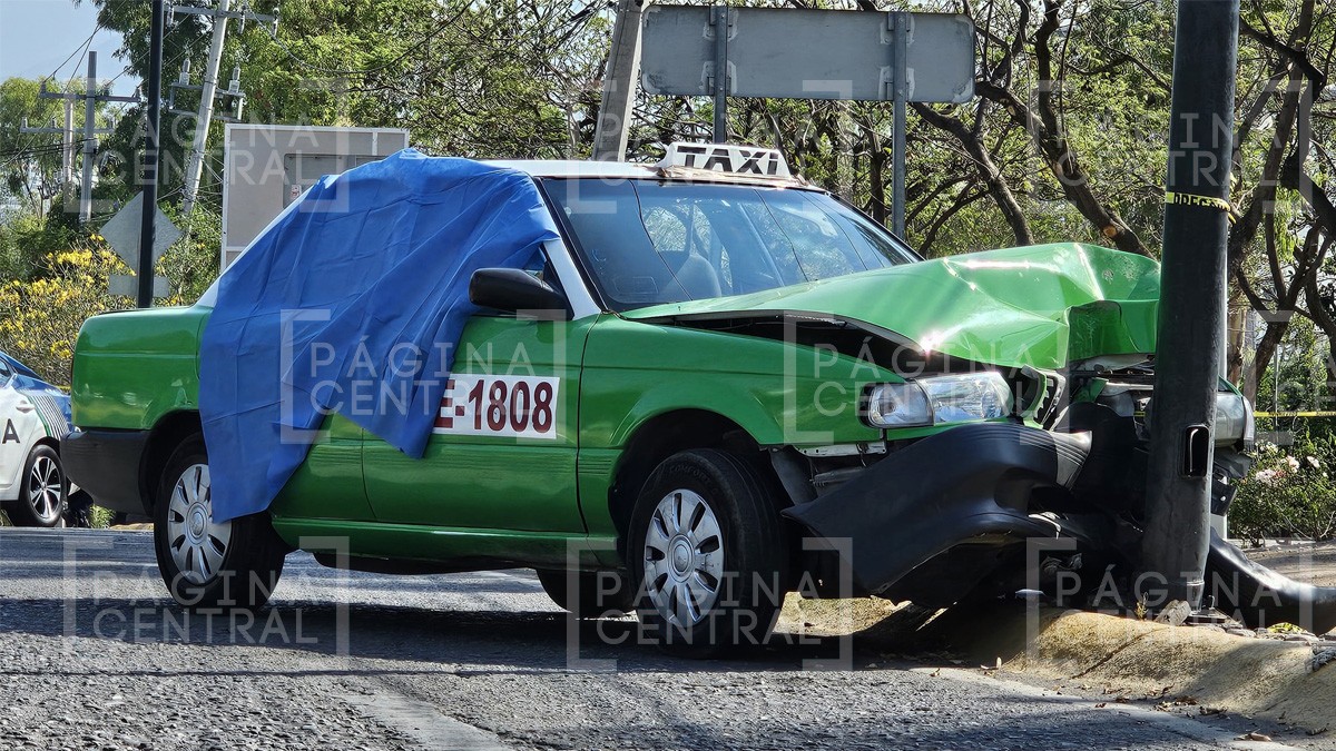 Taxista muere de un infarto mientras conducía por el López Sanabria y choca con un poste