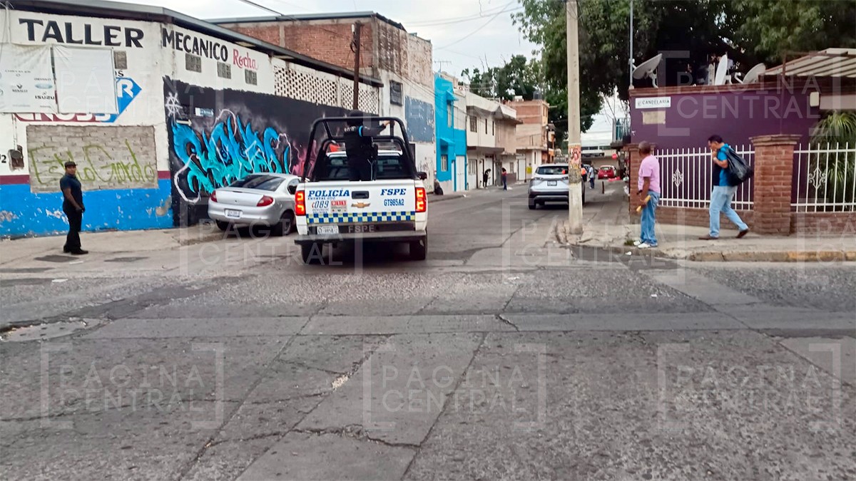Disparan contra un hombre en El Coecillo, fue llevado en un carro particular al hospital