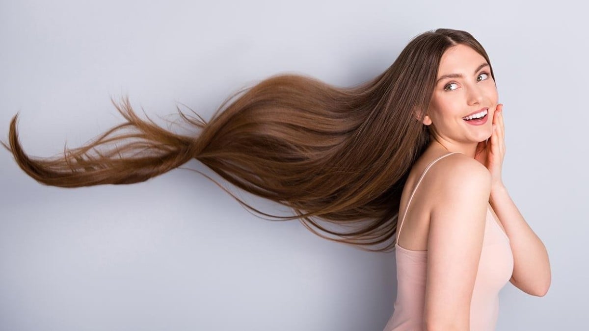 ¿Quieres un cabello largo, bonito y natural? Puedes lograrlo con estos aceites esenciales